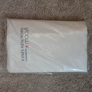 11 Garment Bags
